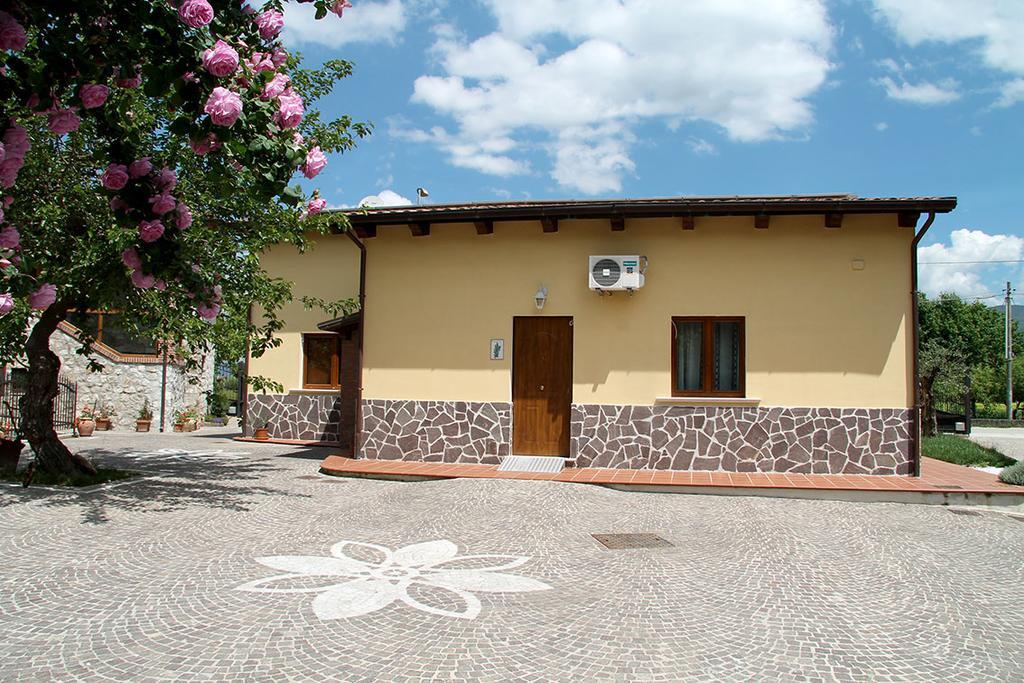 Nonno Domenico Hotel Sassano Bagian luar foto